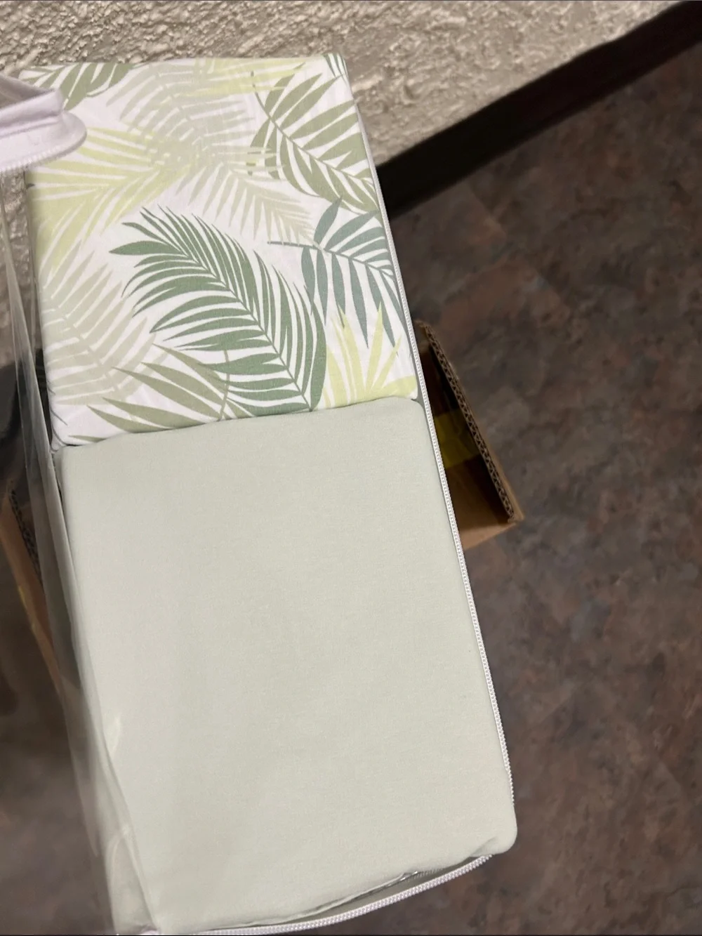 Home Reflections KING SIZE Tropical Leaf & Sage Green DOUBLE SHEET SET NEW w BOX